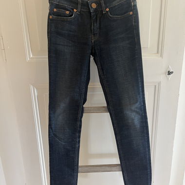 Maje dunkelblaue Jeans