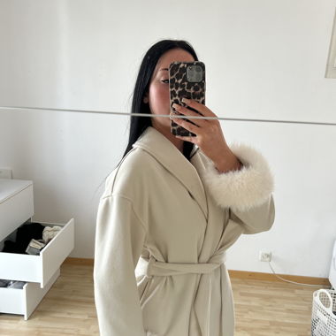 short coat with fur arms in creme beige