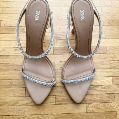 Zara Absatzsandalen