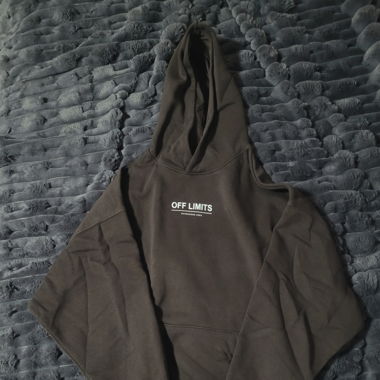 Hoodie OFF Limits