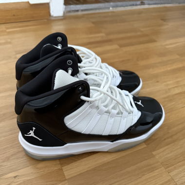 Jordan Schuhe