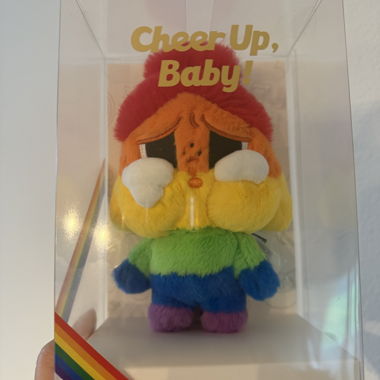 Ciondolo in peluche POP MART Crybaby