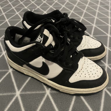 Nike dunk panda low