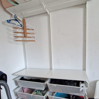Armoire avec étagère Ikea Boaxel complète