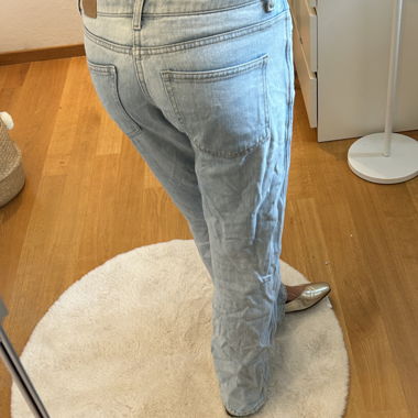Flaired jeans