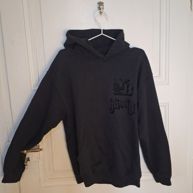 Hässig x YB Hoodie