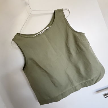 Uniqlo Leinen-Top grün