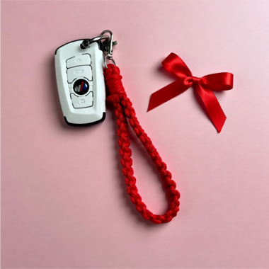 LUCKY CHARM WRISTLETS– PORTACHIAVI IN MACRAMÈ – FATTO A MANO