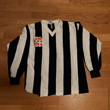 Vintage football kitt