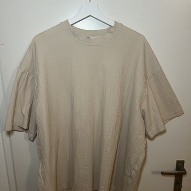 Zara Beige Oversized T-Shirt