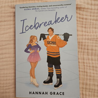 Icebreaker di Hannah Grace