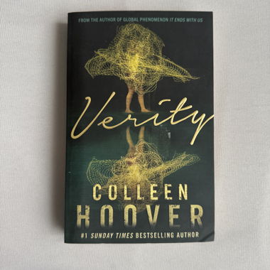 Verity di Colleen Hoover, brossura