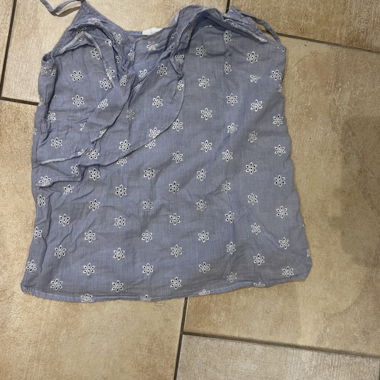 Cute floral top