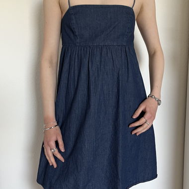 Abito di jeans Stradivarius