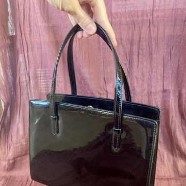 Kleine Schwarze Handtasche ✨