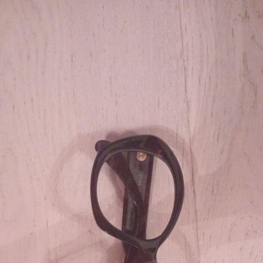 Round glasses without lens