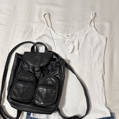 Y2K VINTAGE LEATHER BACKPACK