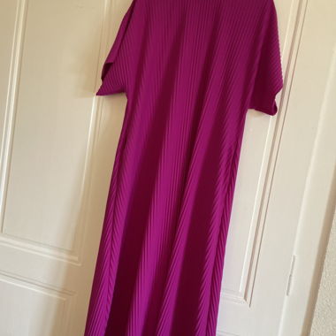 COS Fuchsia Pleated Dress