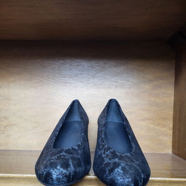 Stuart Weitzmann Pumps