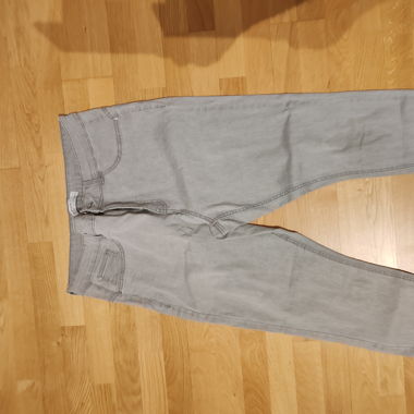 4 paia di jeans