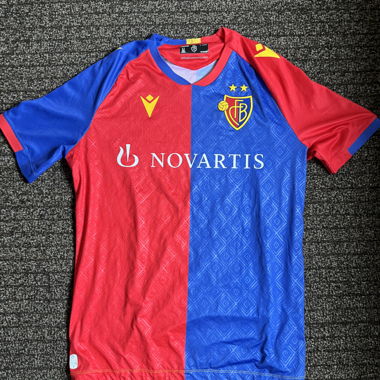 Maillot domicile du FC Bâle x Macron Rouge/Bleu – Taille L