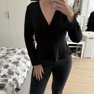 Schwarze Blouse