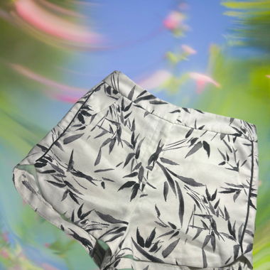 Herbal pattern short