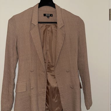 Veste blazer Missguided nude