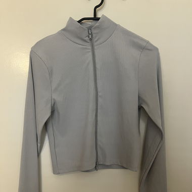 Crop top gris 