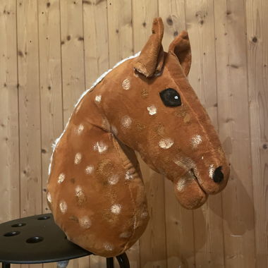 Hobbyhorse volpe con piccola colorazione
