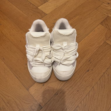 Zara sneakers blanches
