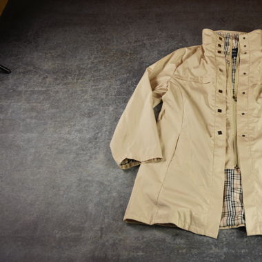 Burberry Trenchcoat (XL)
