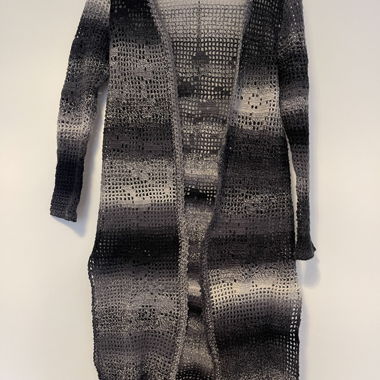 Veste tricotée à la main (longue)