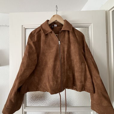 Brown suede short jacket
