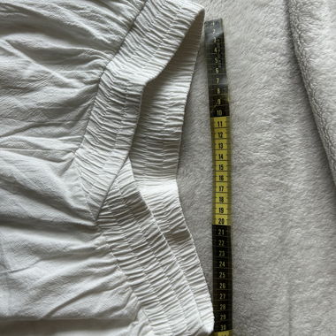 Luftige Hose mit eingebauten Shorts