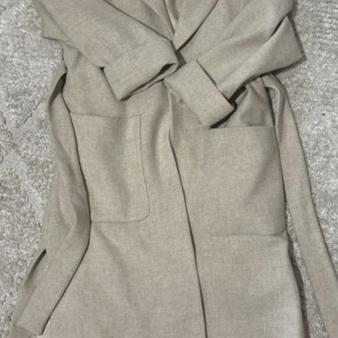 beiger Wollmantel von Zara