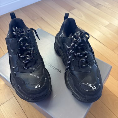 Sneakers Balenciaga nere