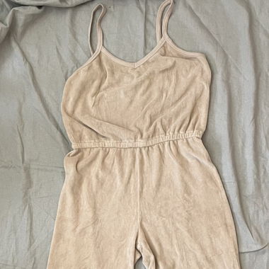 Susie Kondi Overall 