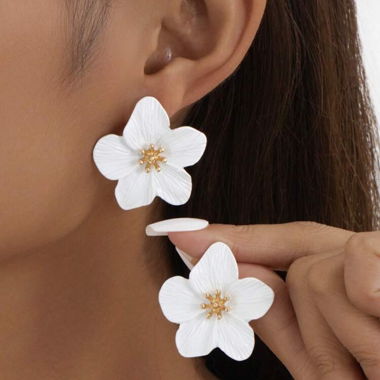 Flower-Statement-Ohrringe