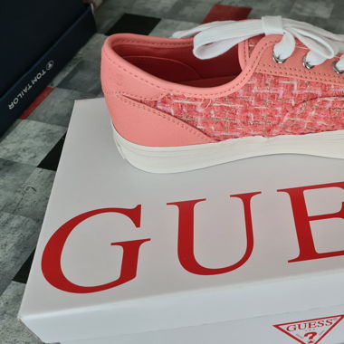 Guess Sneaker Gr.37