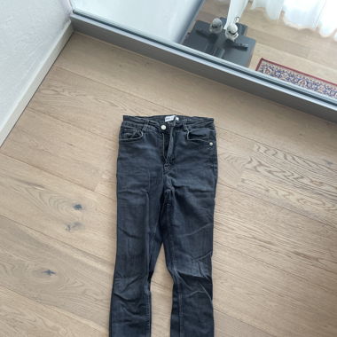 Zara Jeans
