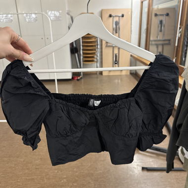 H&M crop top nero
