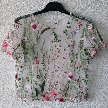 Blumenspitzen Shirt