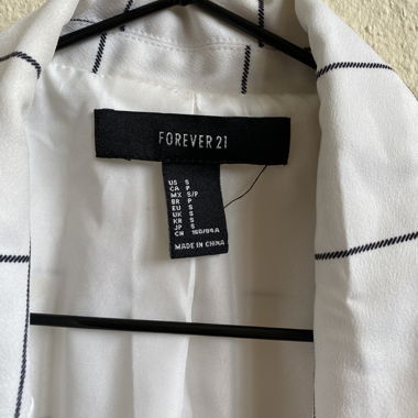 Forever 21 Karoblazer