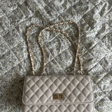 Beigi Tasche