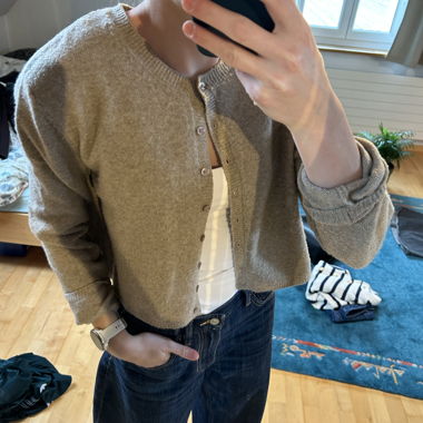 Cardigan corto lavorato a maglia Stradivarius