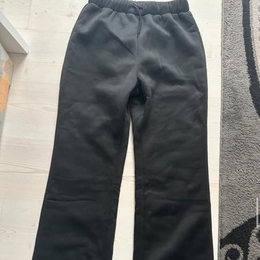 breite jogginghose