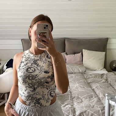 body from bershka