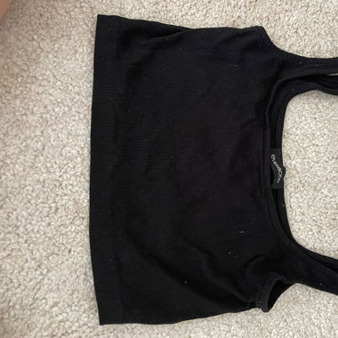 Schwarzes CropTop