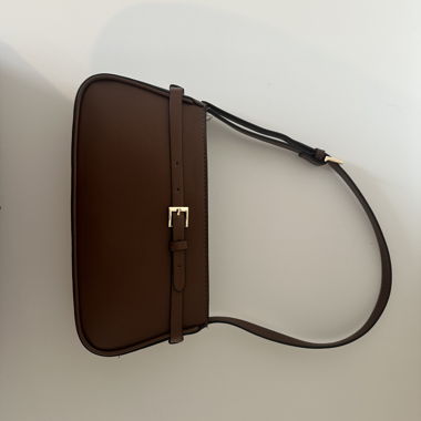 Braune Schultertasche